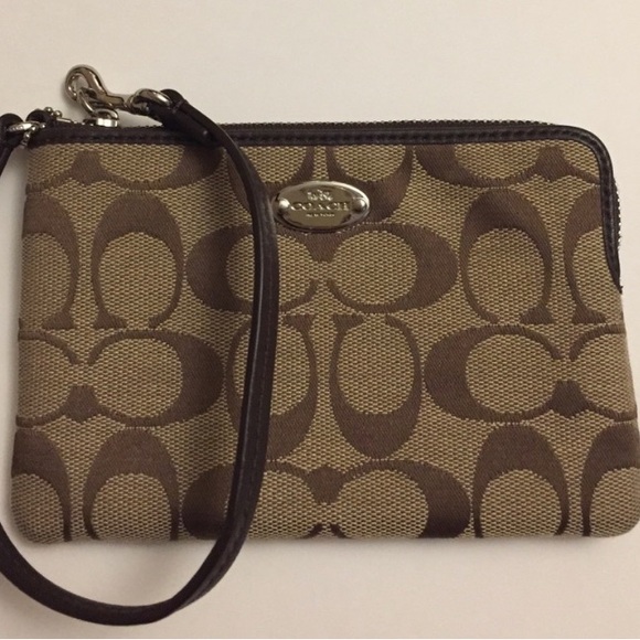 Coach Brown Signature Wristlet with hangtag no callouts - Picture 1 of 4